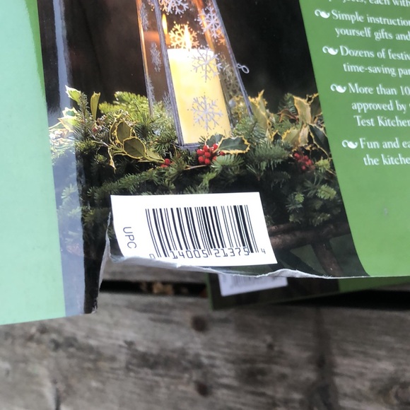 🎄 2001 Holiday Inspirations - Better Home and Garden - Coffee Table Book - Picture 13 of 13